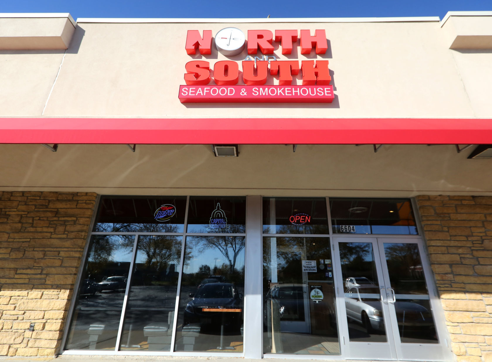 North and South Seafood and Smokehouse